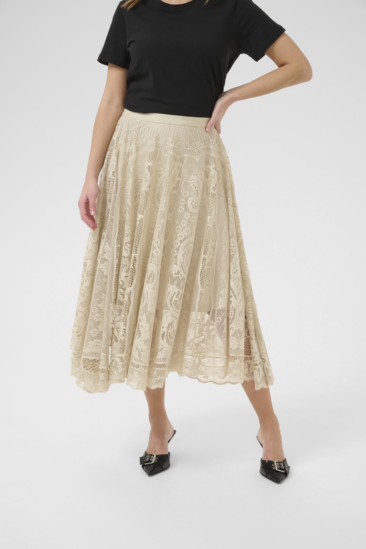 KAvilja Lace Skirt Moonstruck