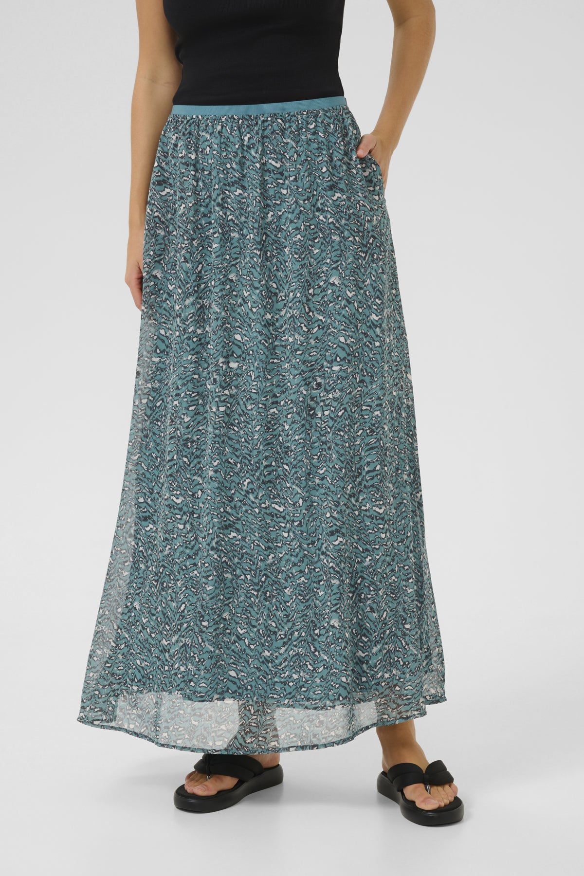 KAbella Skirt Teal/Black/White Graphic - 10509889