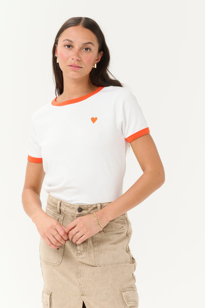 KAlilian T-Shirt Chalk/Granadine Heart - 10509994 Thumbnail