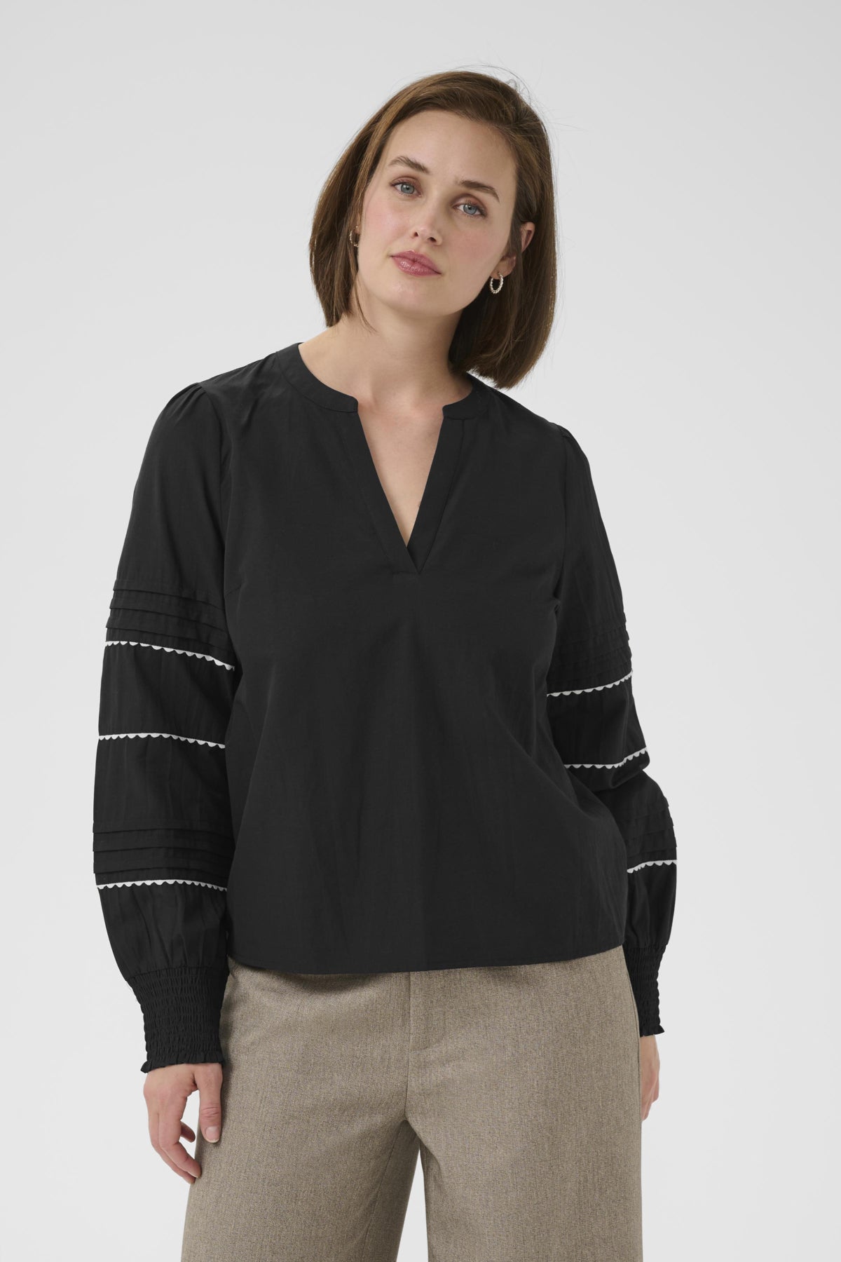 KAapril Blouse Black deep - 10510264