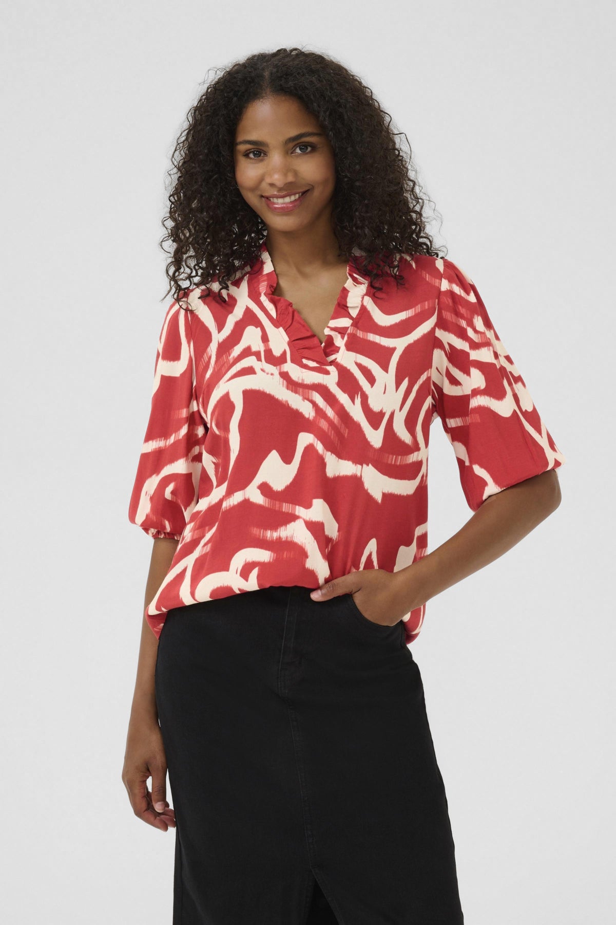 KAmartha Frill Blouse True Red/Nature Graphic - 10510322