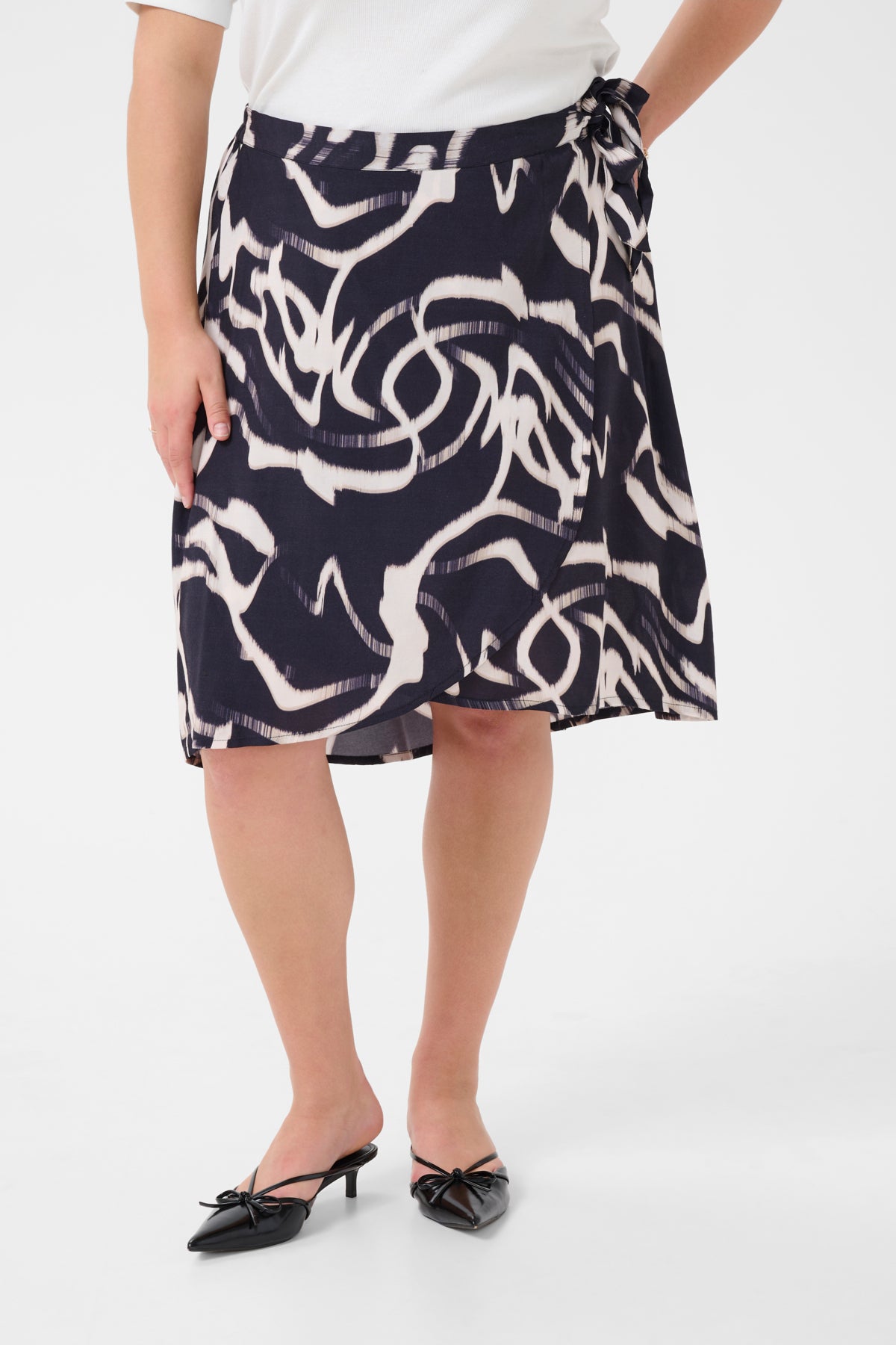 KCmaren Skirt Black/Nature Organic Lines - 10583405