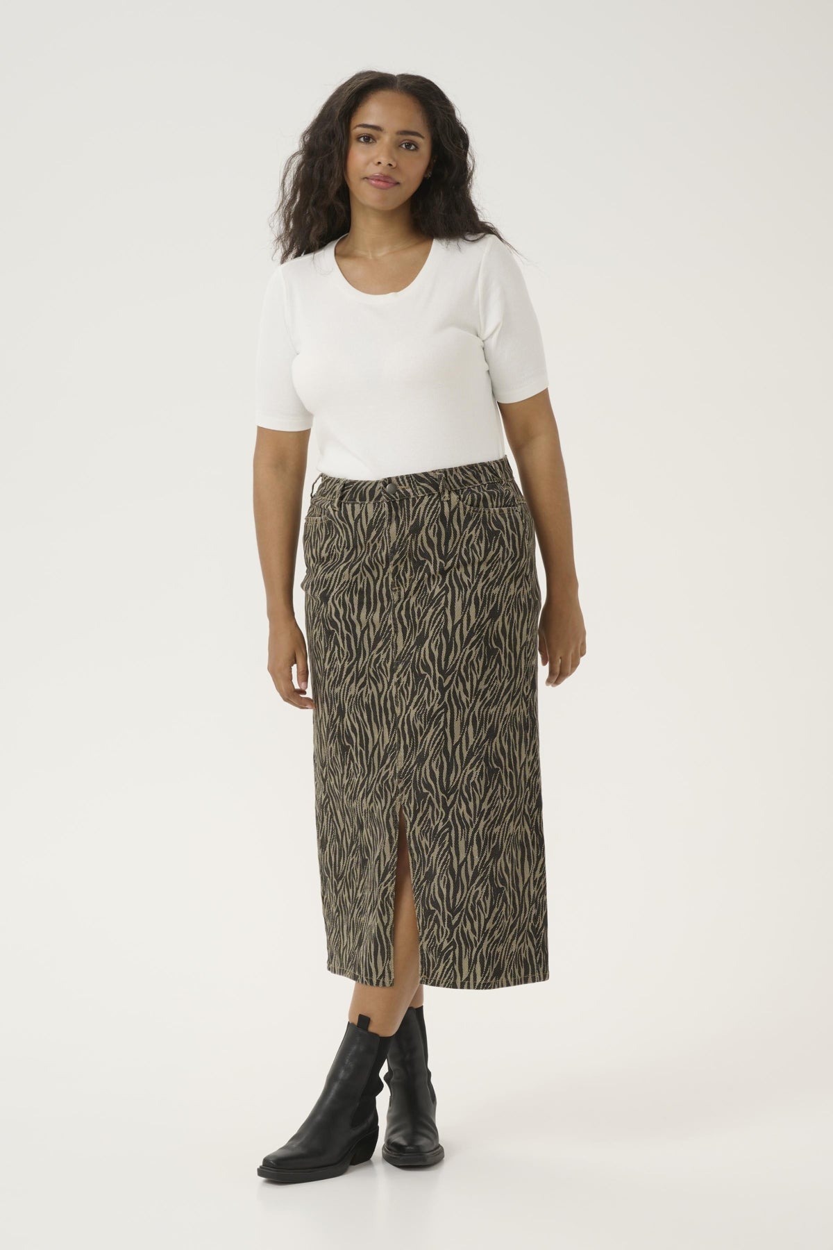 KAleonoma Denim Skirt Feather Gray / Black Animal - 10583408