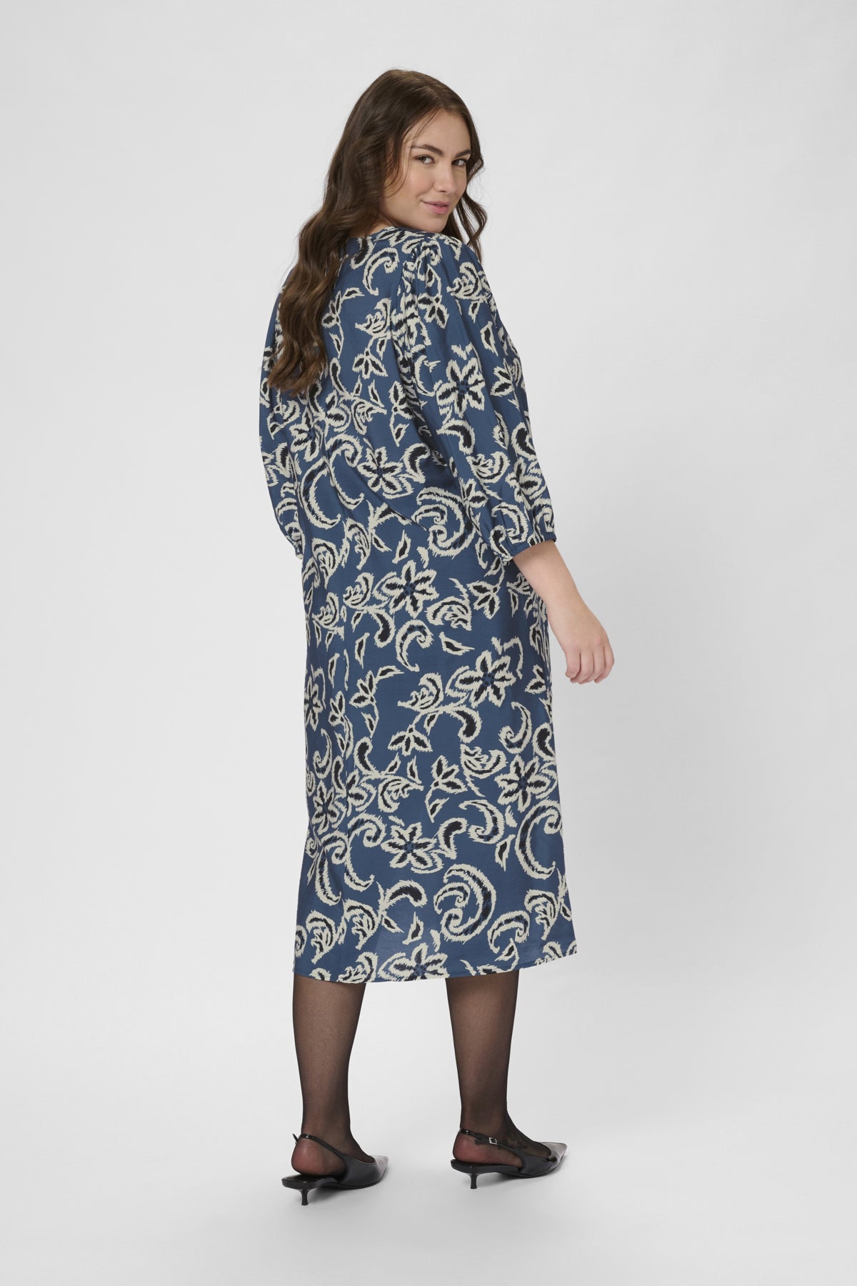 KCmahlia Dress Bering Sea/White Paisley - 10583610