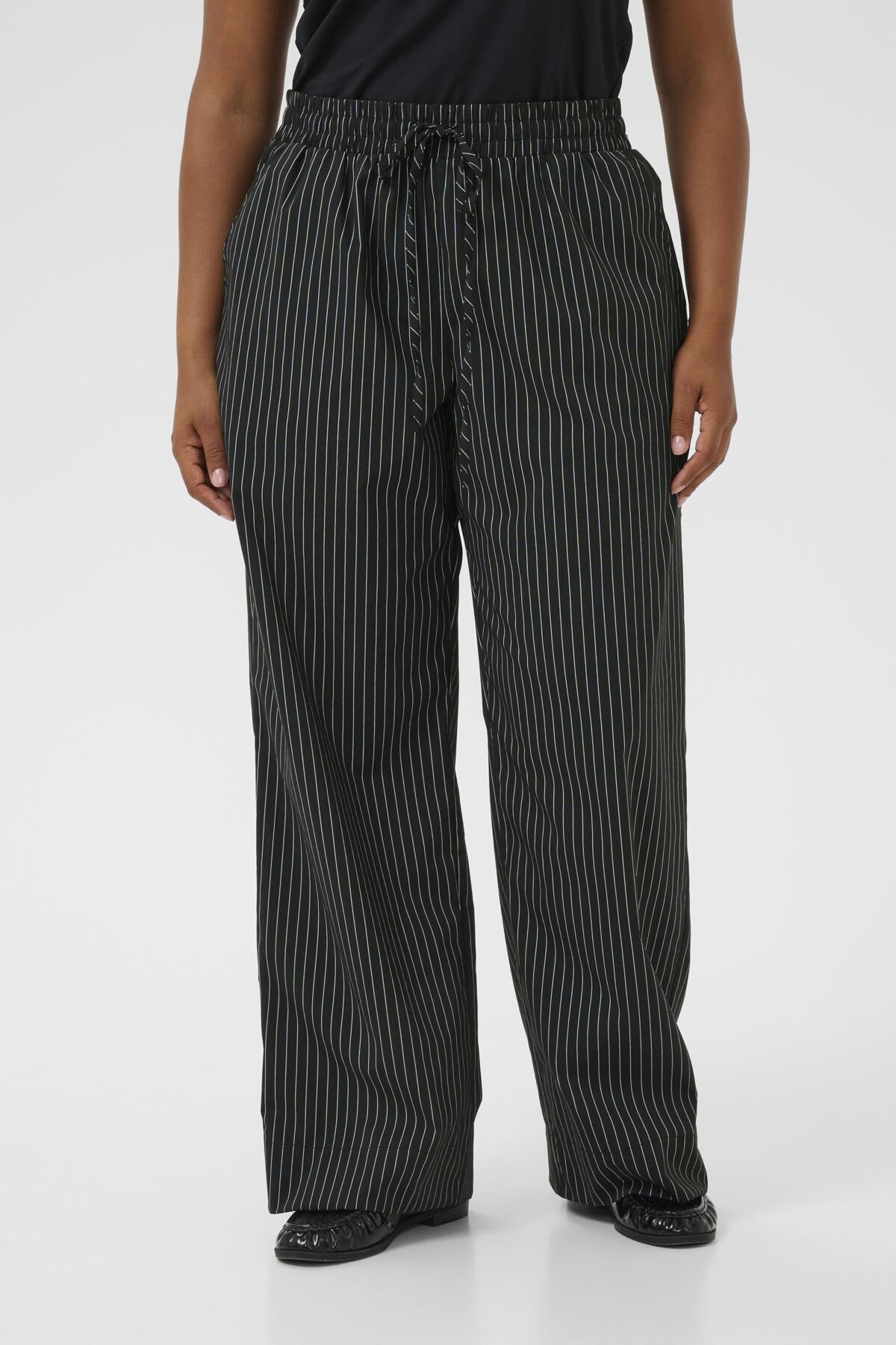 KCeloana Pants Black / Chalk Pinstripe - 10583647