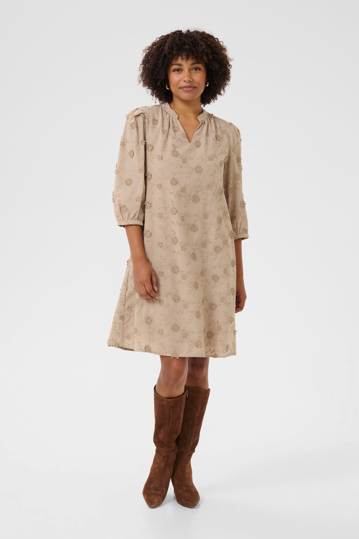 CROlivia Dress Tuffet - 10613445