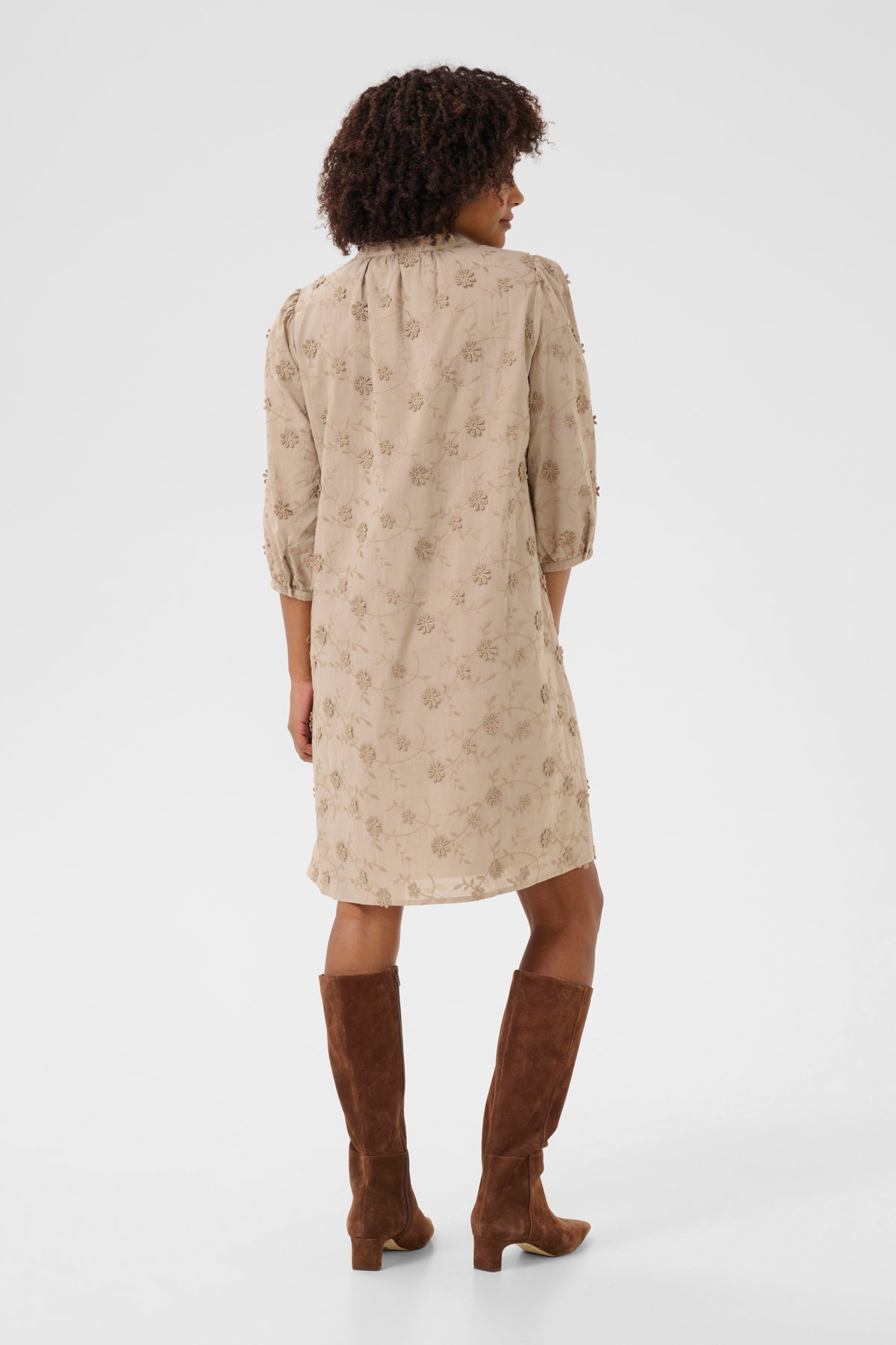 CROlivia Dress Tuffet - 10613445