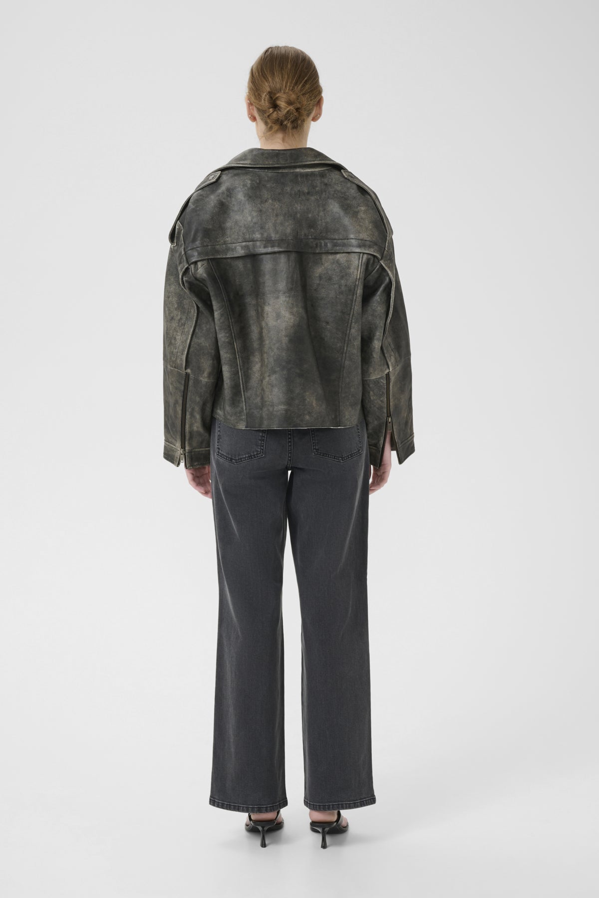 GZjaggy jacket Faded black