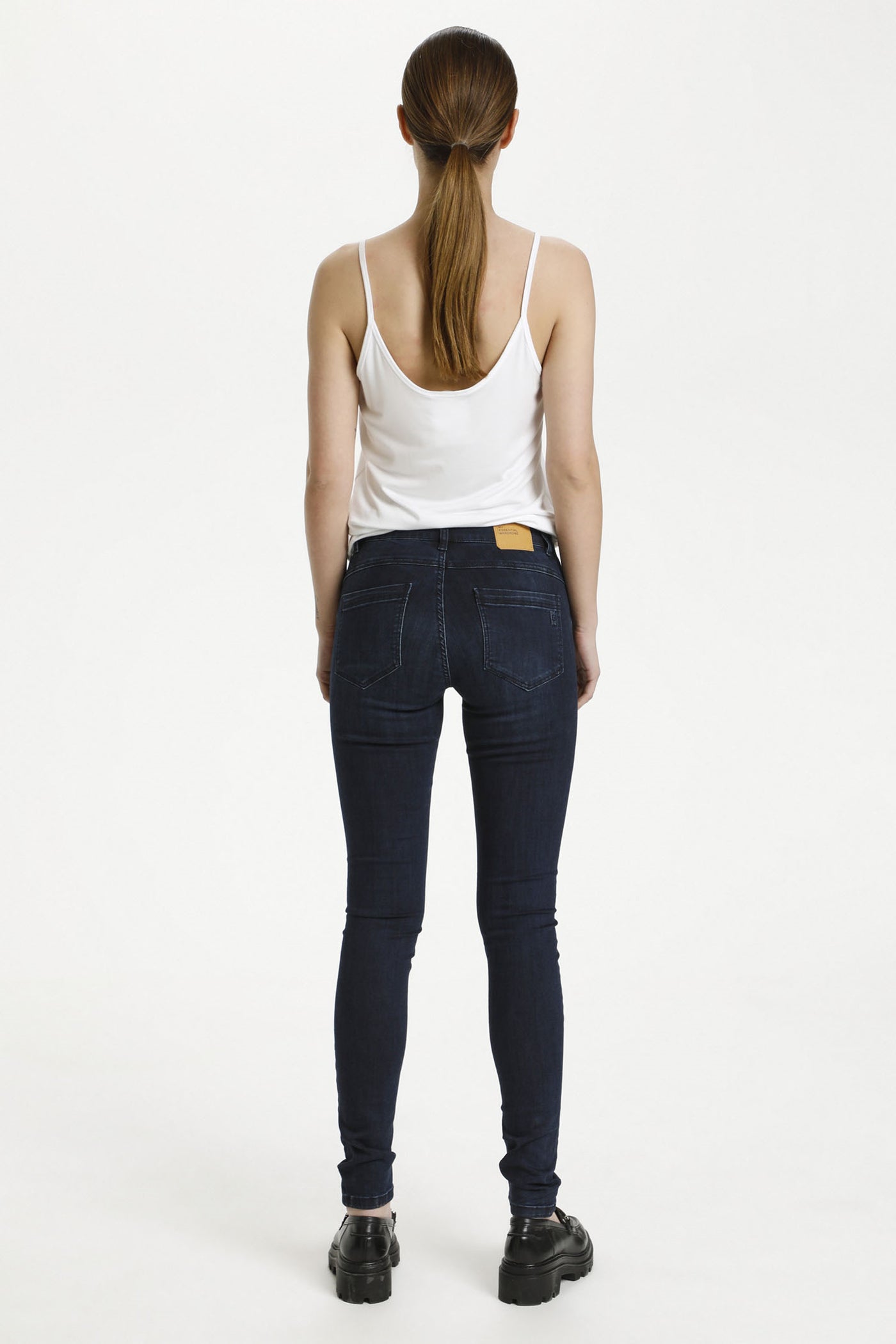 17 THE MODAL TOP Bright White