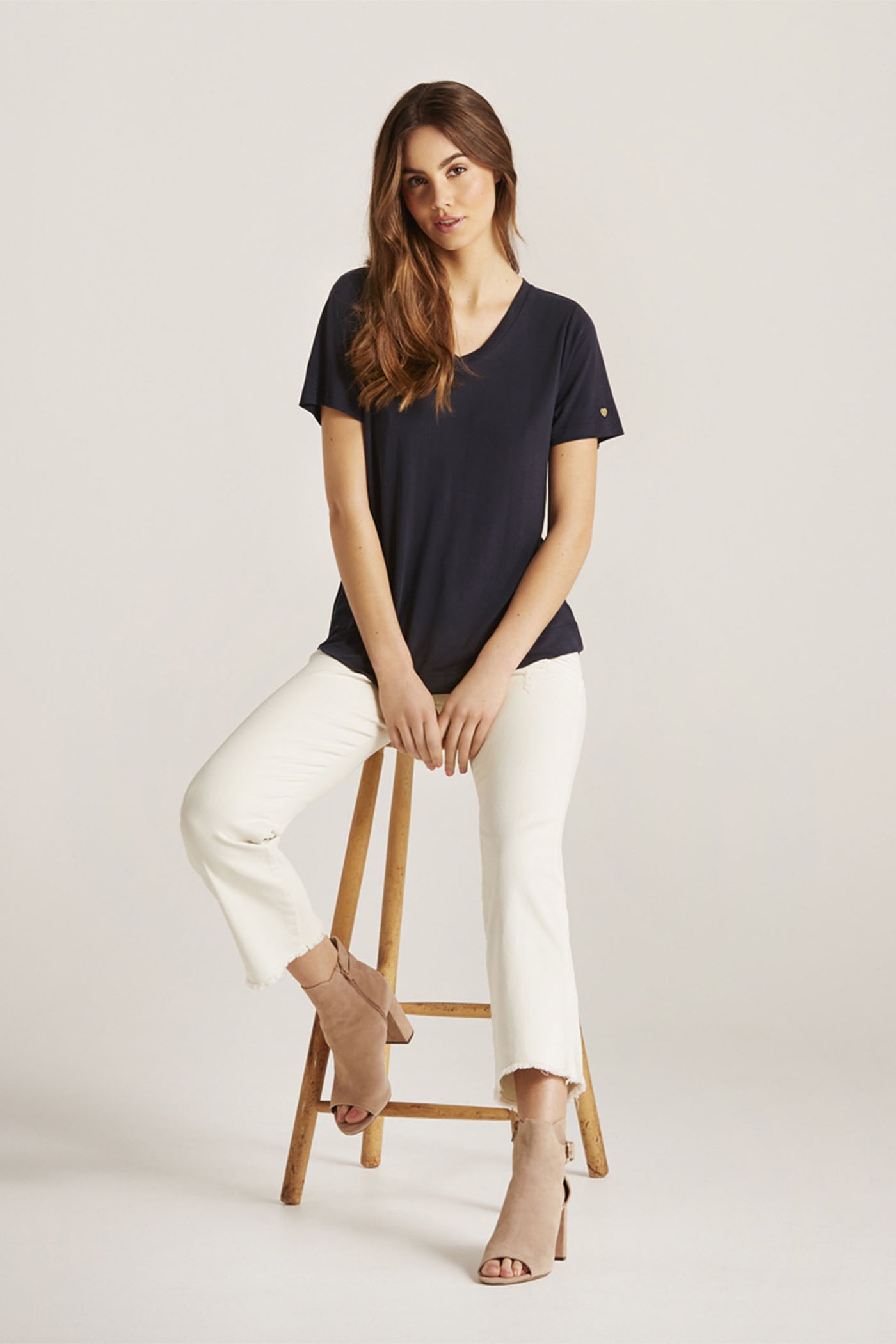 Nina t-shirt V-neck Navy - 14919