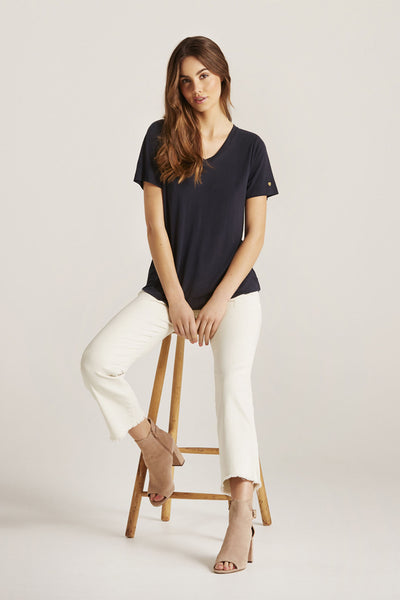Nina t-shirt V-neck Navy - 14919 Thumbnail
