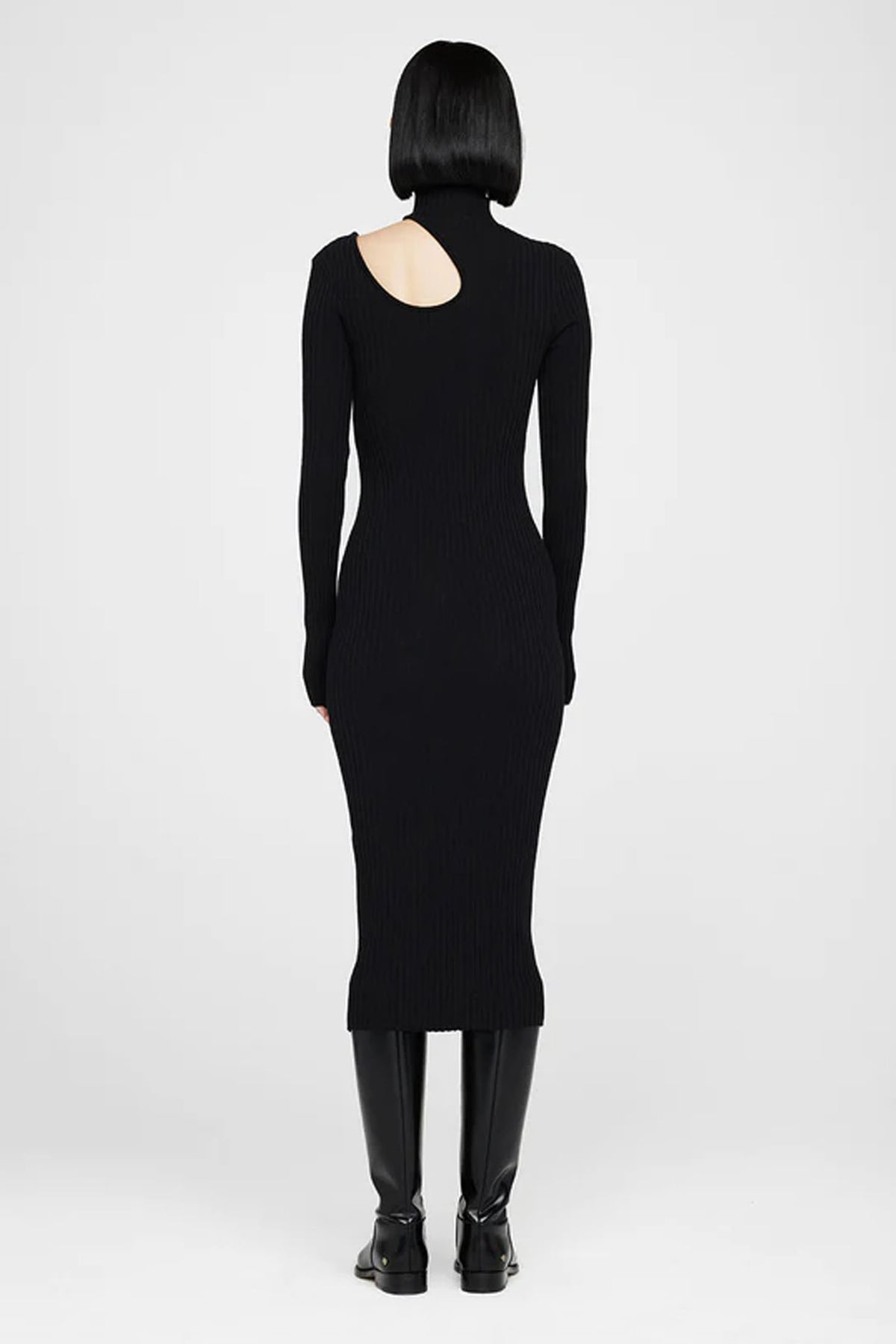 Victoria Black - A-02-0340-000