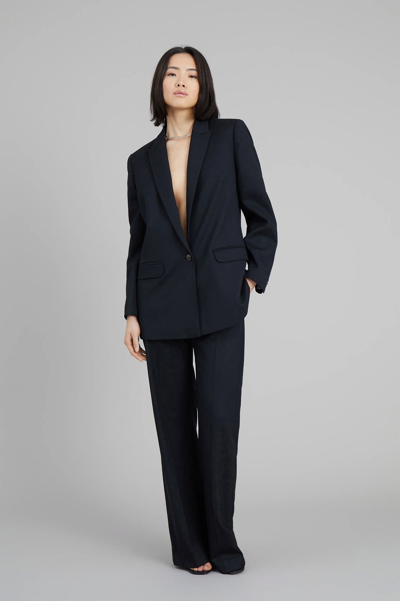 SUSSIMA Black - 1503/24700