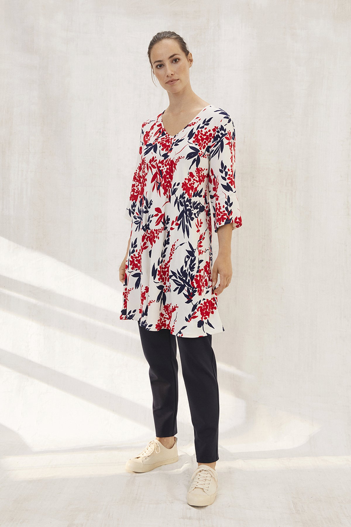 Pamala Navy - 1006950