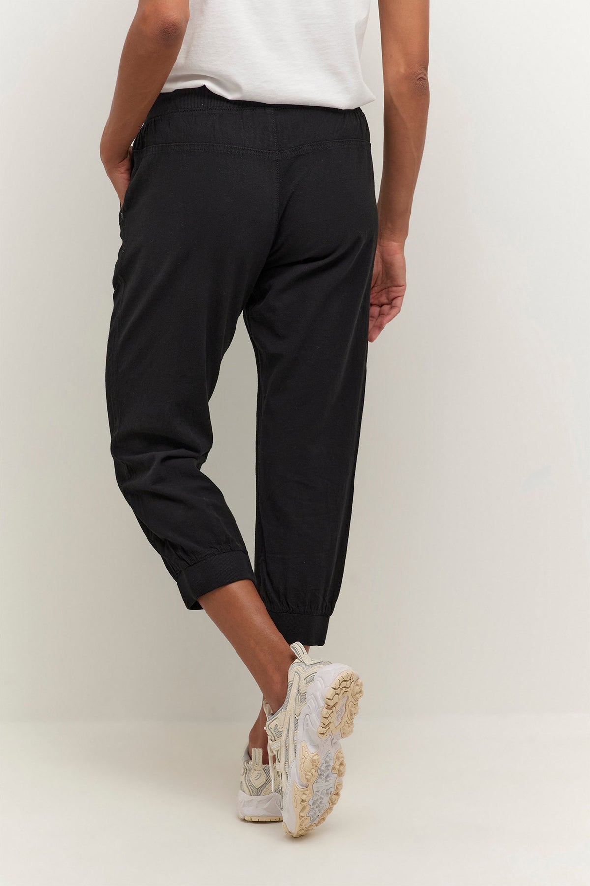 Naya Capri Black deep - 10502803