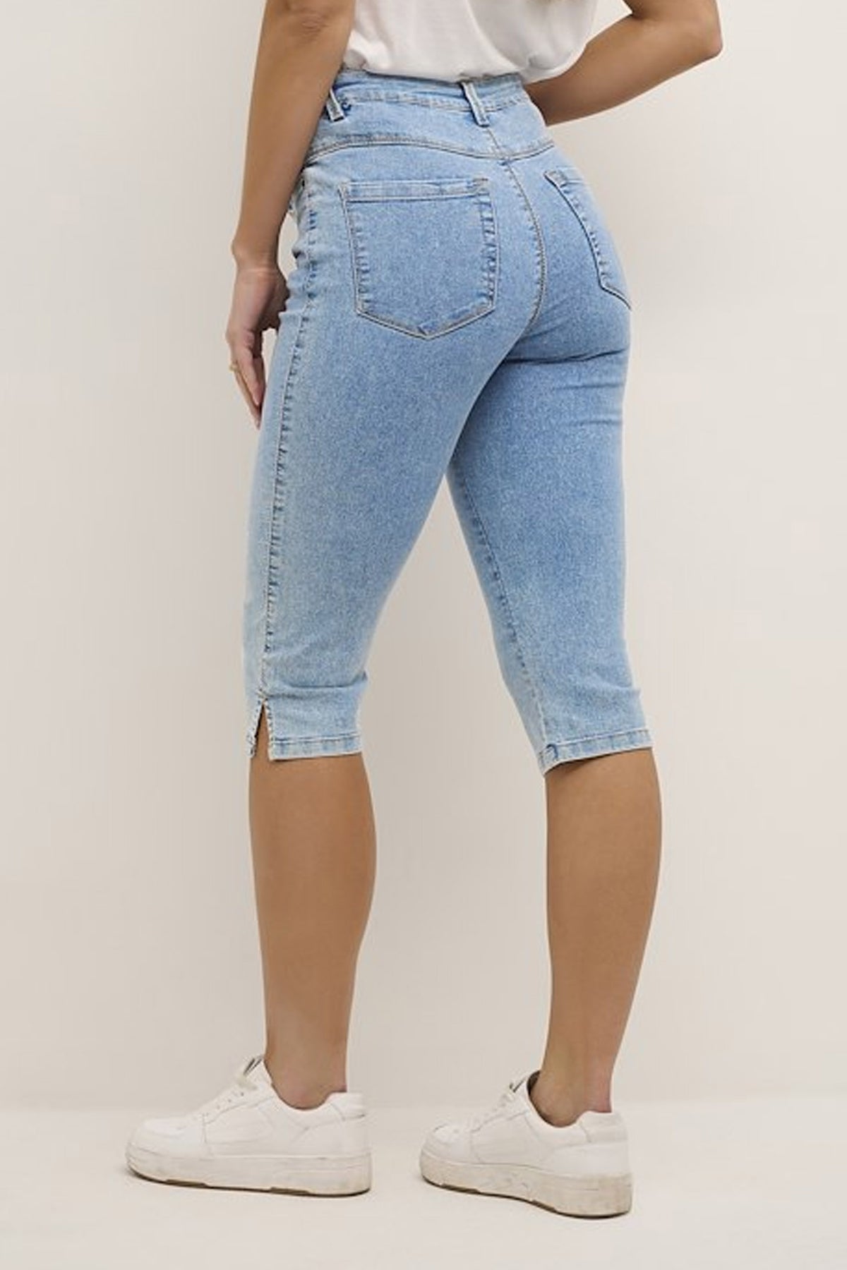 KAvicky Capri Jeans Light Blue Washed Denim - 10505521