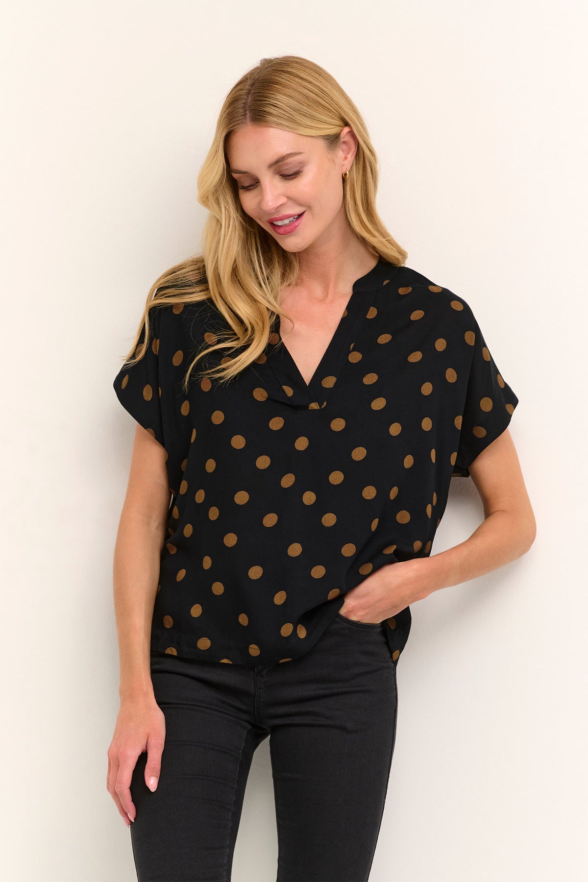 KAano Blouse Black With Mustang Dot