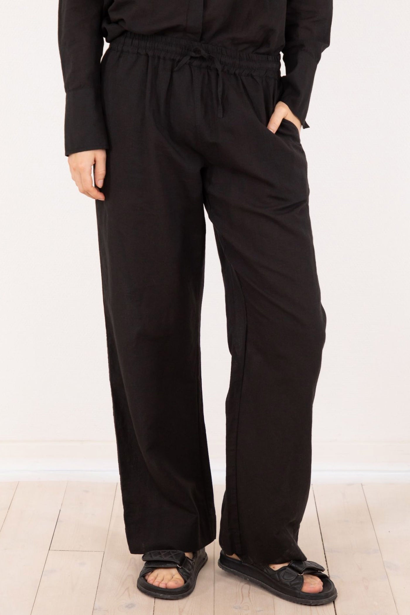 Sonar Linen Black - 158949