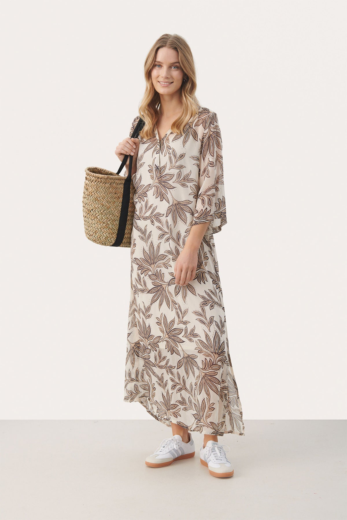 BeritPW DR Black Delicate Leaf - 30307831