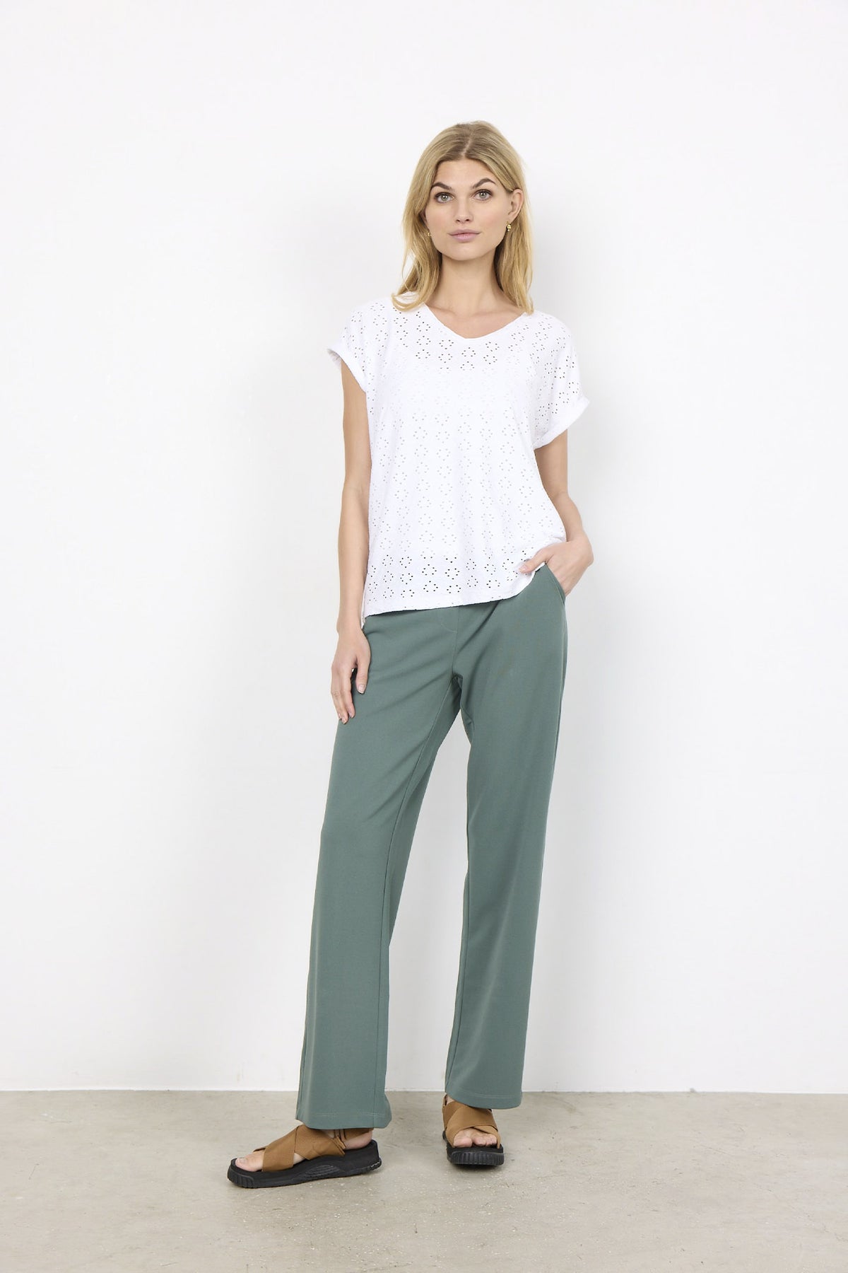 INGELA 13 White - INGELA 13