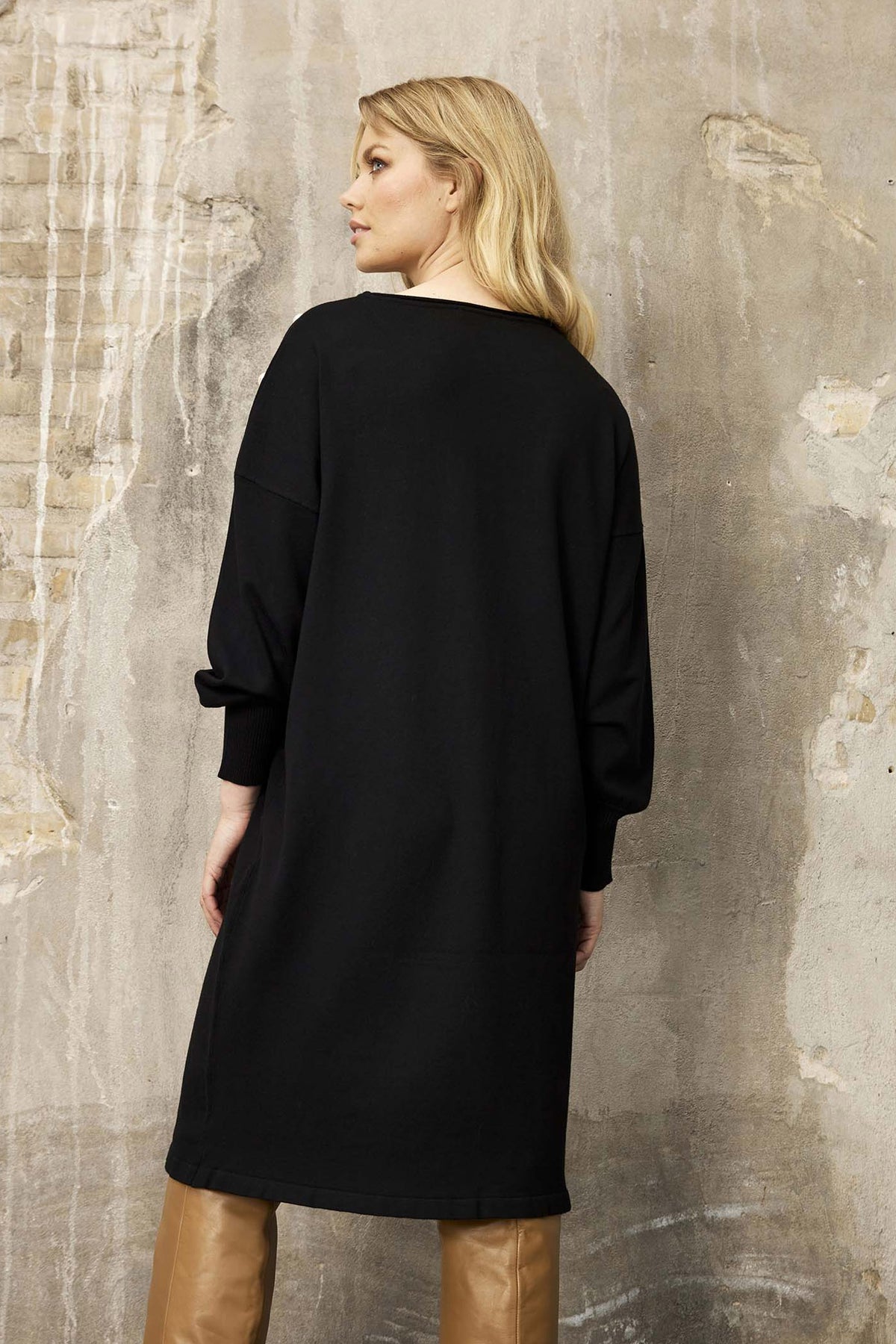 Camille knit dress SORT - 15857
