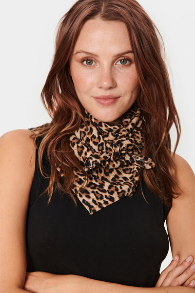 XaniaSZ Scarf Black Reg Leo - 30513262 Thumbnail