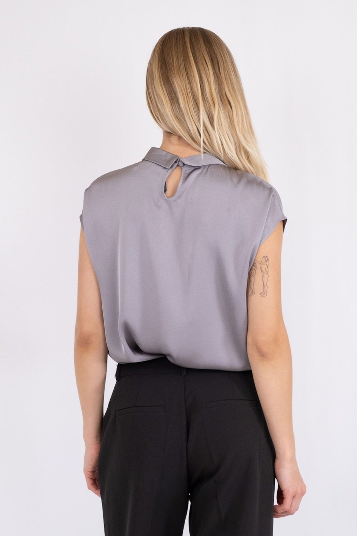 Fleur Drapy Satin Grey - 160990