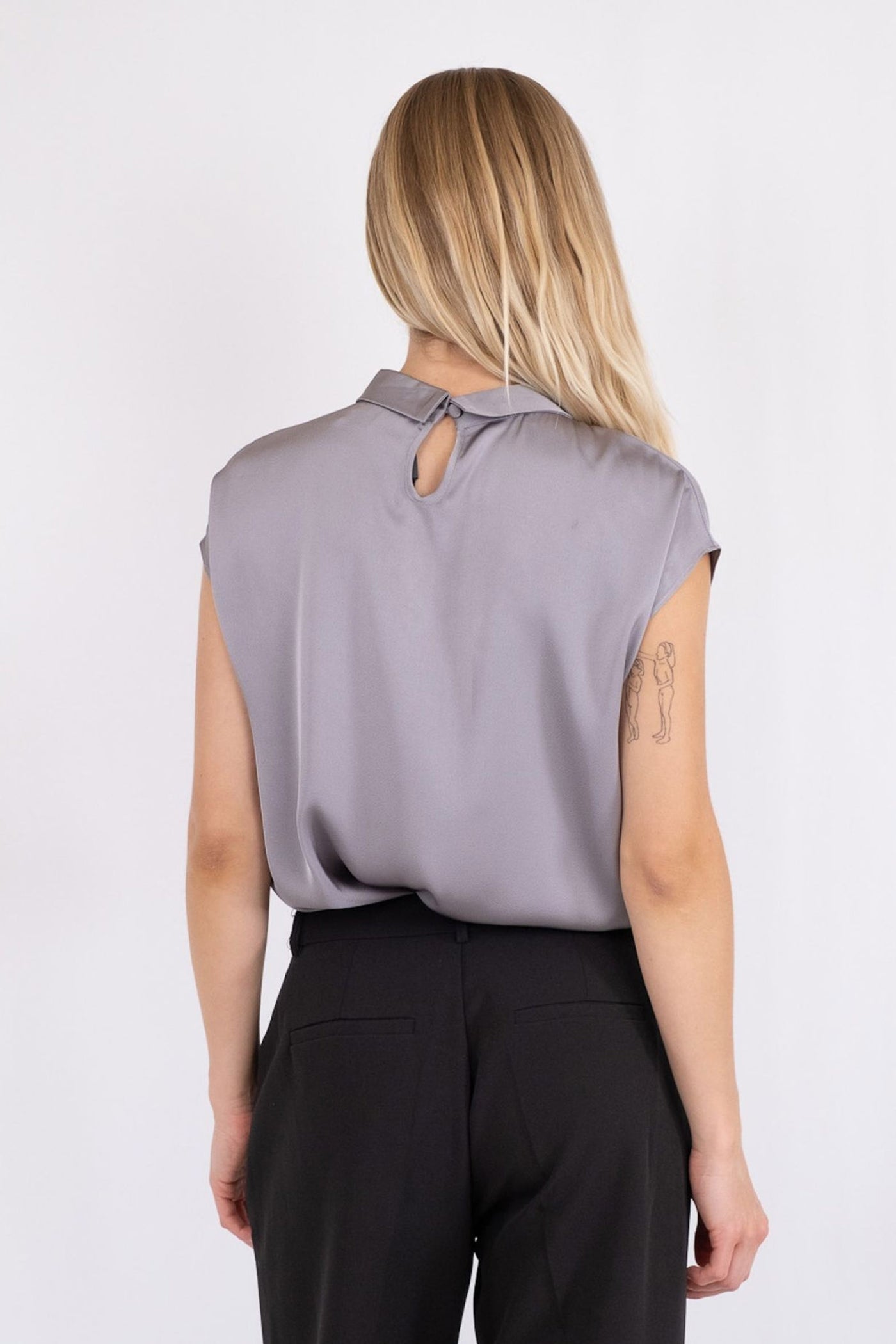 Fleur Drapy Satin Grey - 160990