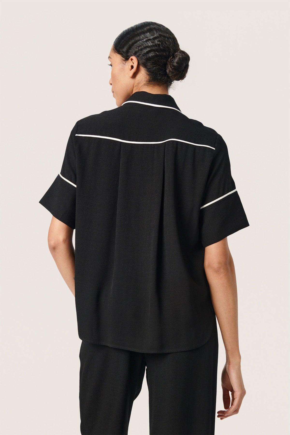 SLGuilia Shirt SS Black - 30407391