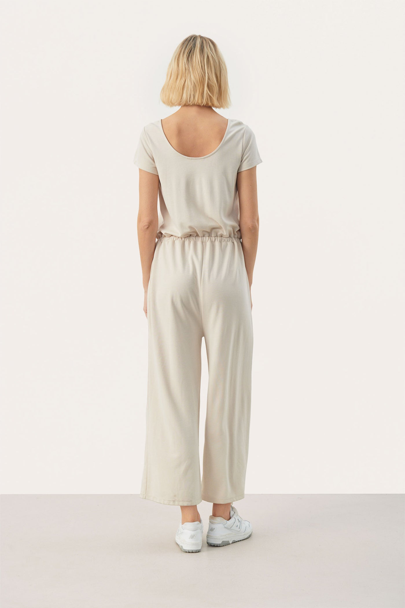 AdrianePW JU Moonbeam - 30308712