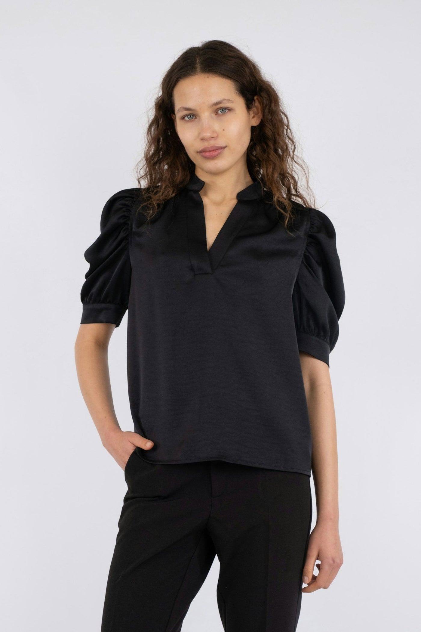 Roella Hearvy Sateen Black - 162590