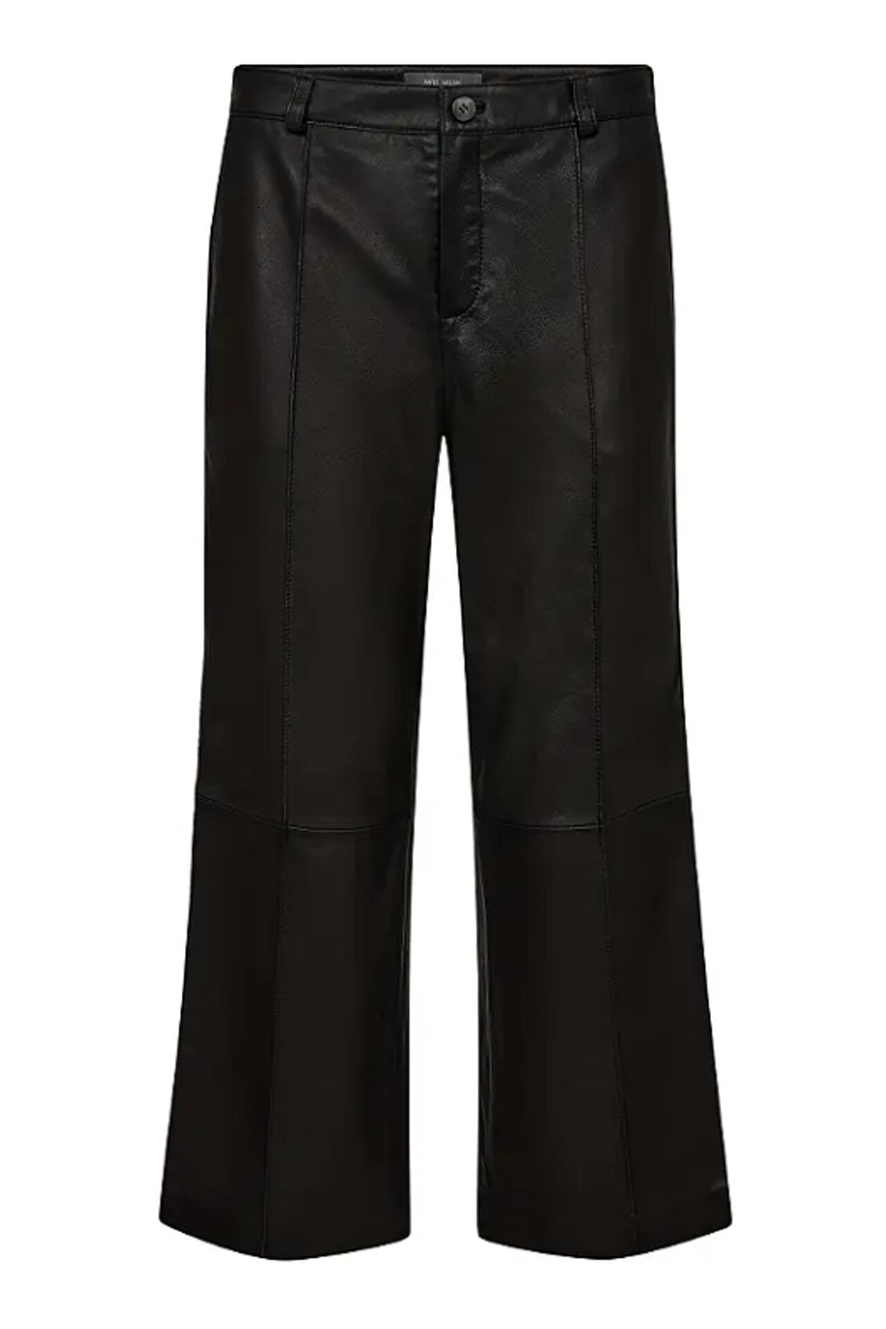 152639Black