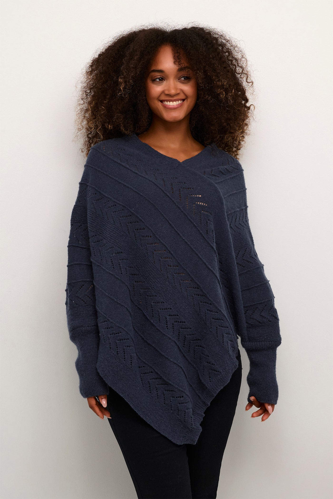 CRHoliday Knit Poncho Total Eclipse - 10610828