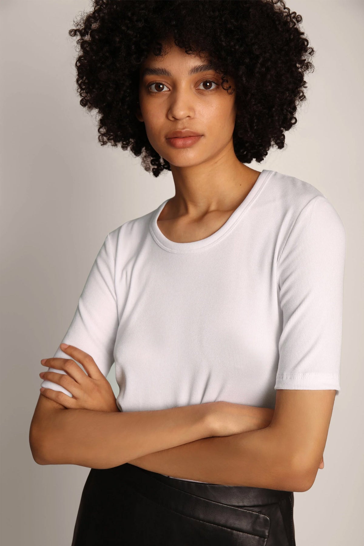 MUTULA 33-White - 1124/