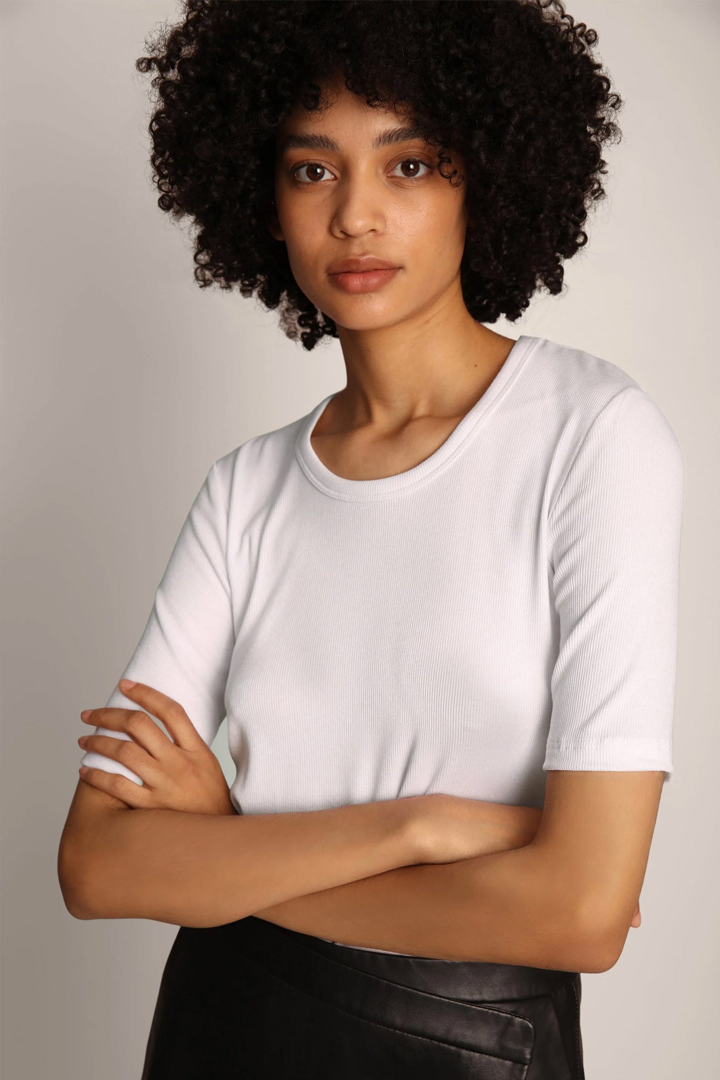 MUTULA 33-White - 1124/