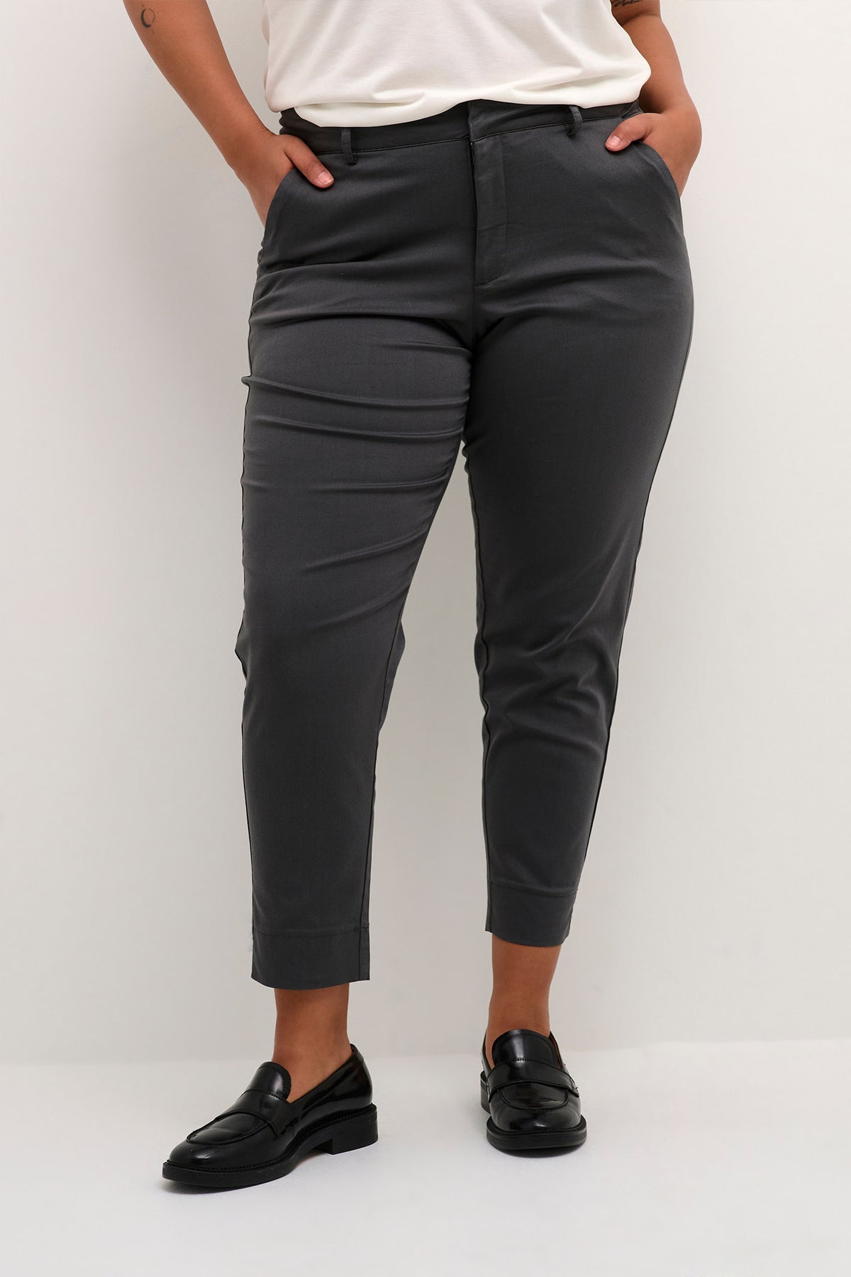 KCleana Chino 7/8 Pants Dark Shadow - 10581546