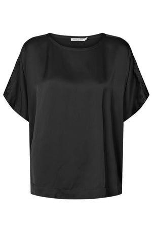 160222Black