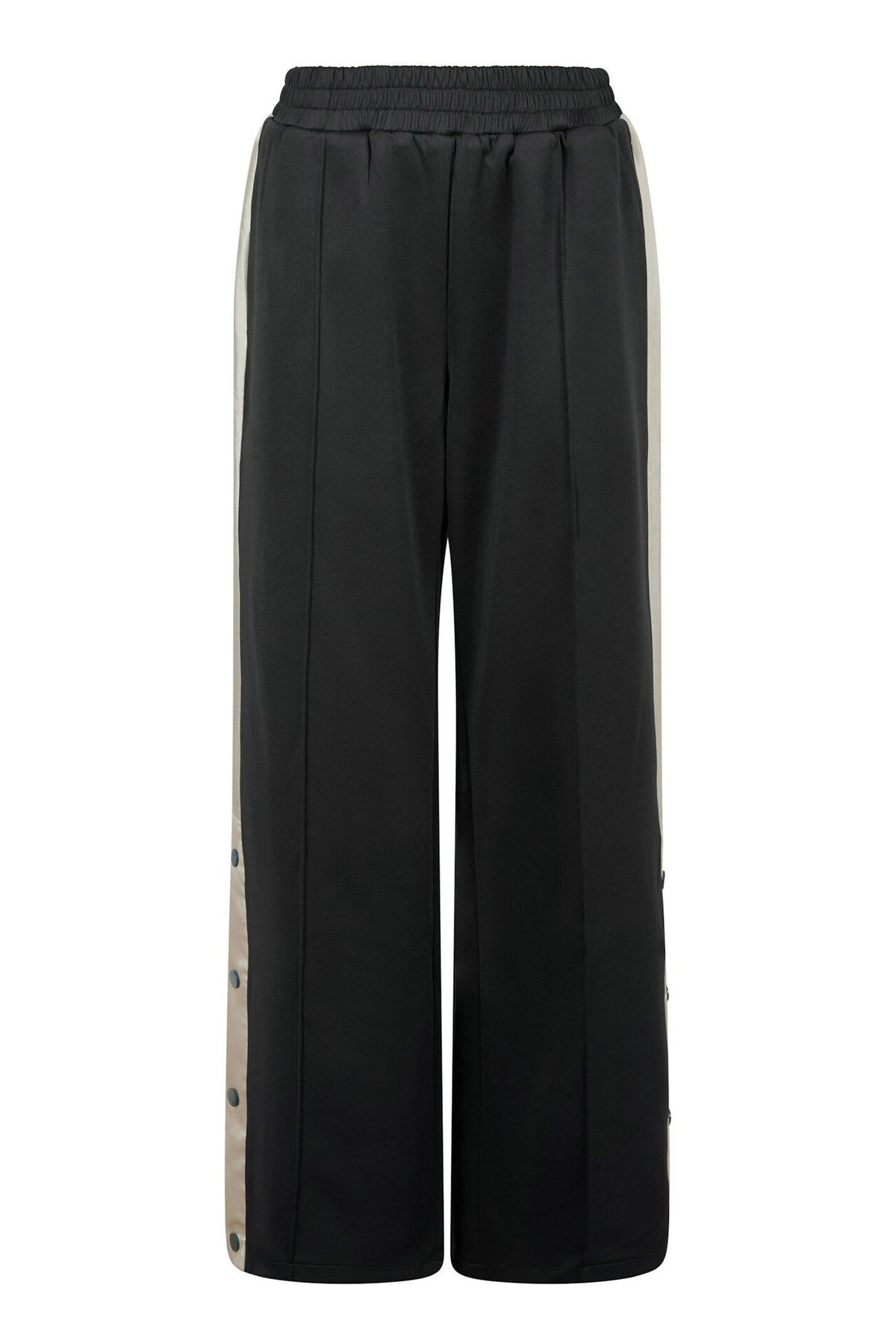 160839Black
