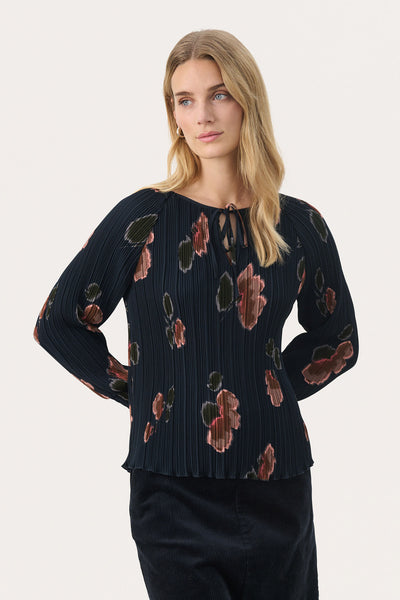 PriyaPW BL Dark Navy Blurred Flower - 30309259 Thumbnail