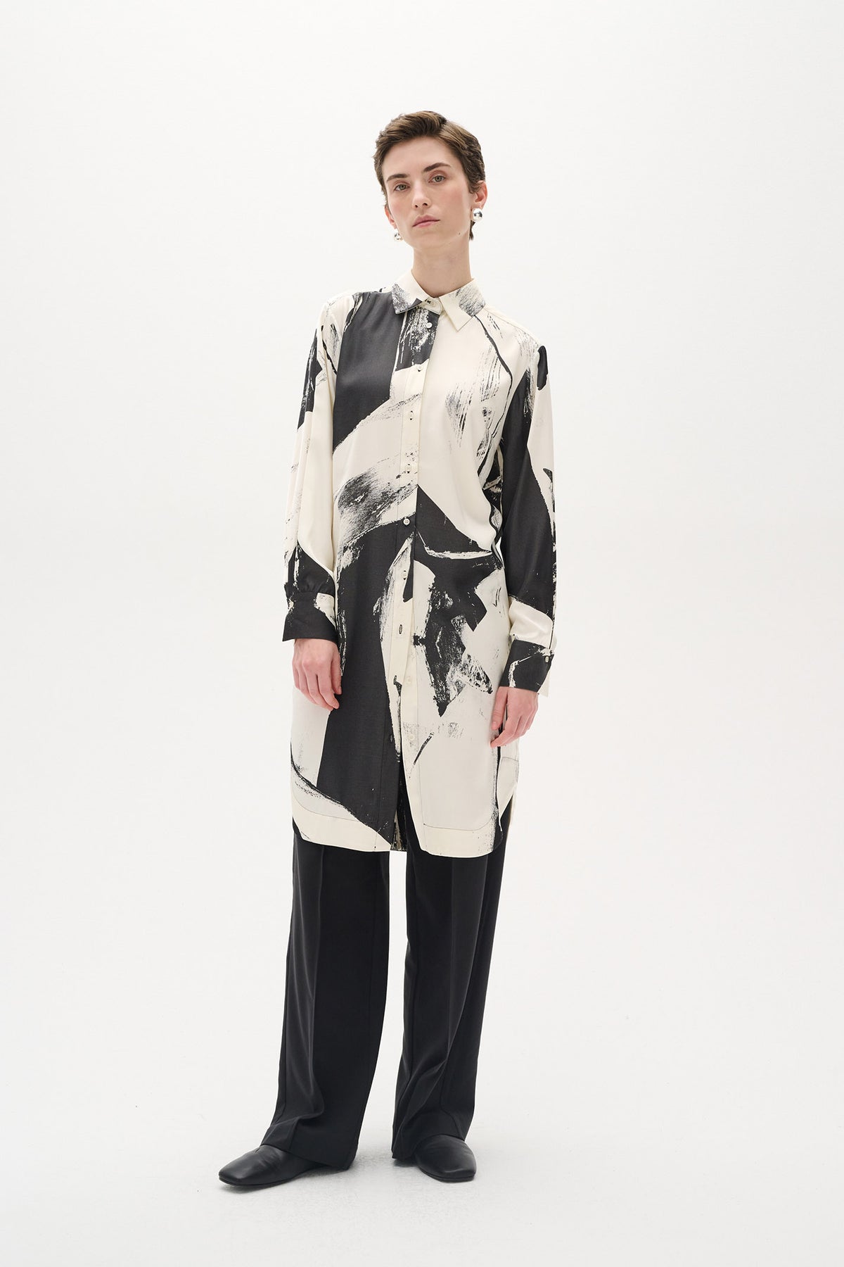 ValerieIW Shirt Dress Neutral Art
