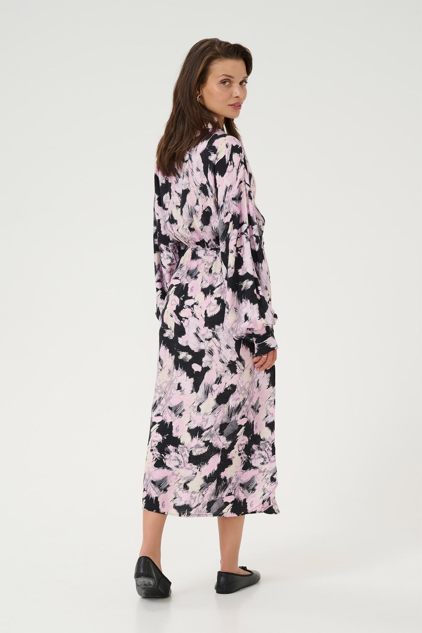 KAvictoria Shirt Dress Black/Pink Graphic Strokes - 10509350