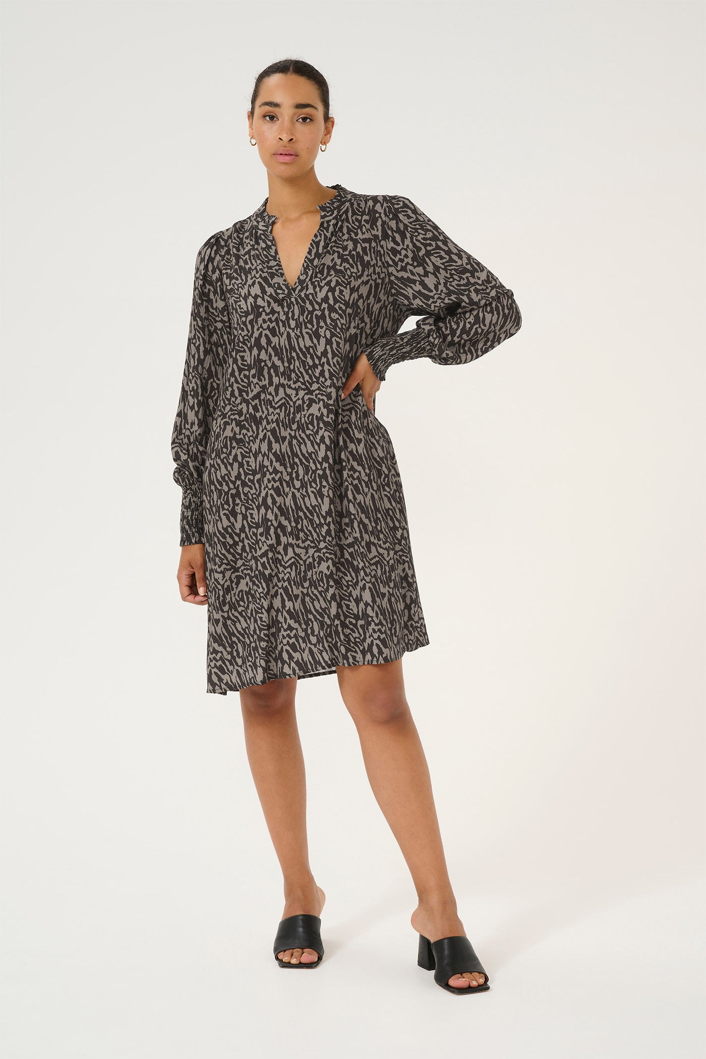 KAmathilde Dress Black/Elephant Graphic lines - 10509495