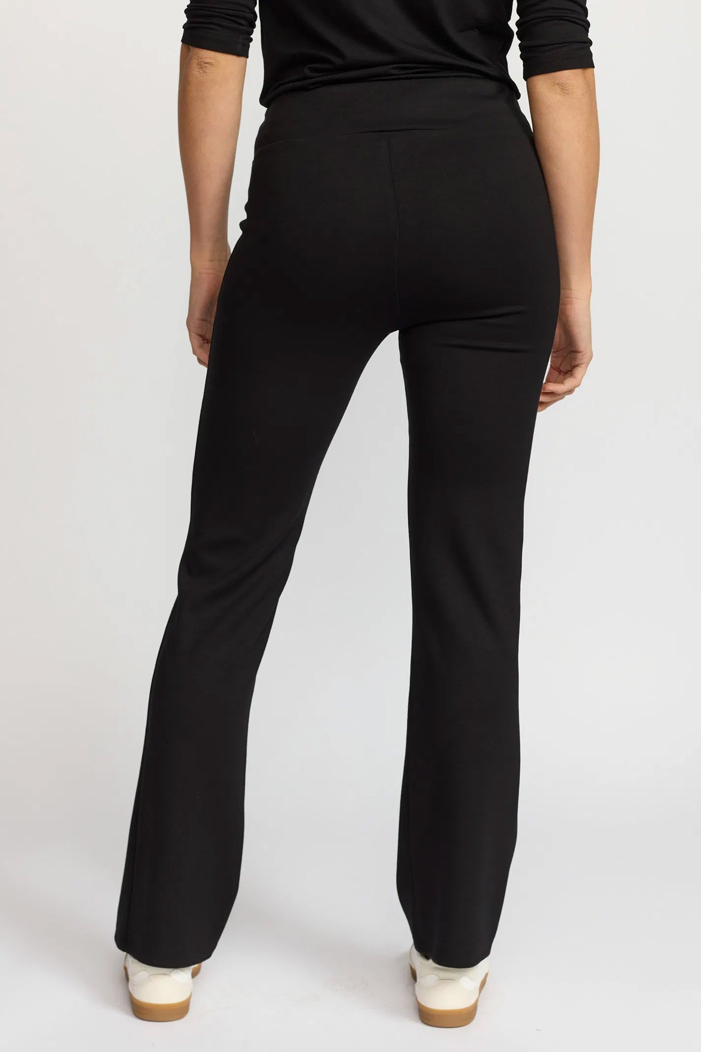 KERRY.ES25 Black - KERRY.ES25