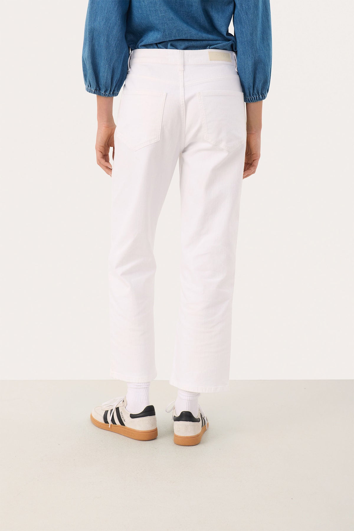 JudyaPW JE Bright White