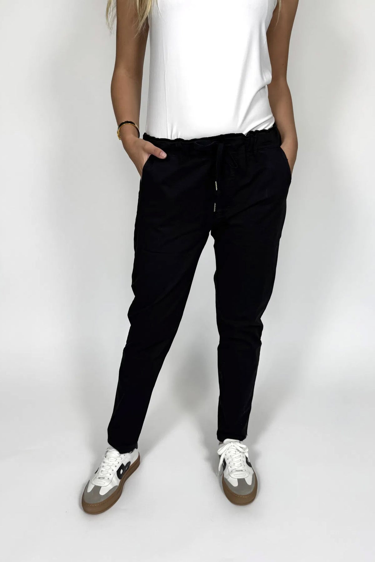 ABRIZ.SP25 Black