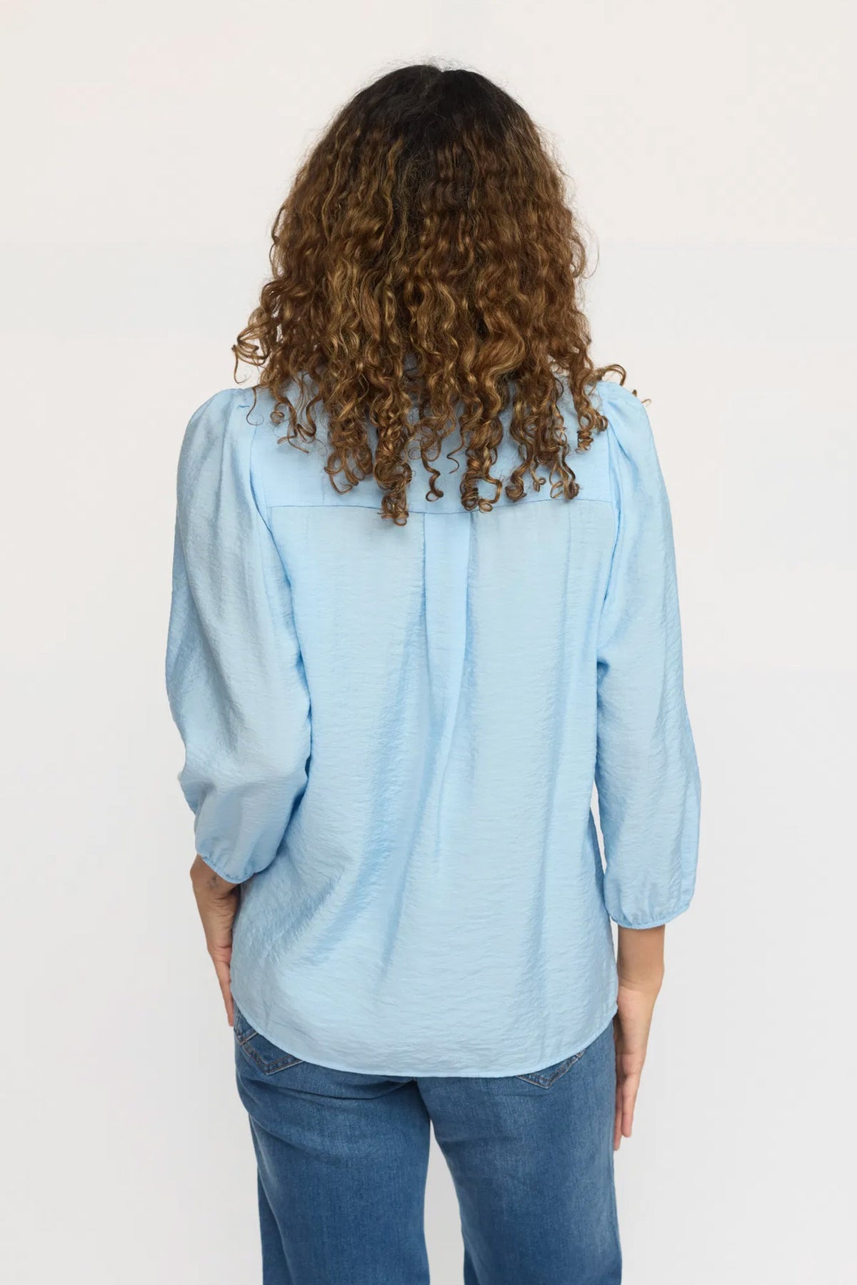 AVELINE.SP25 POWDER BLUE