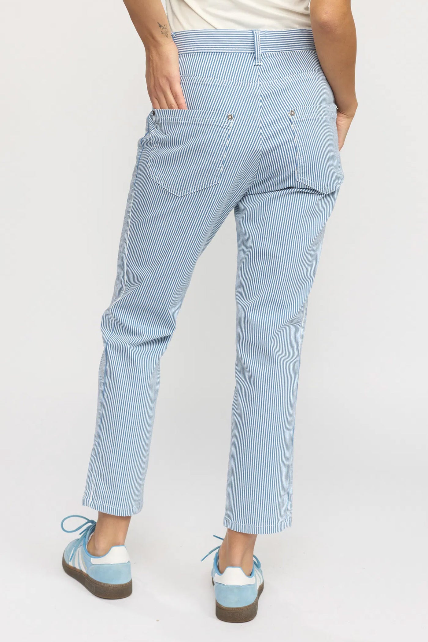 BECKY.SP25 Blue - BECKY.SP25