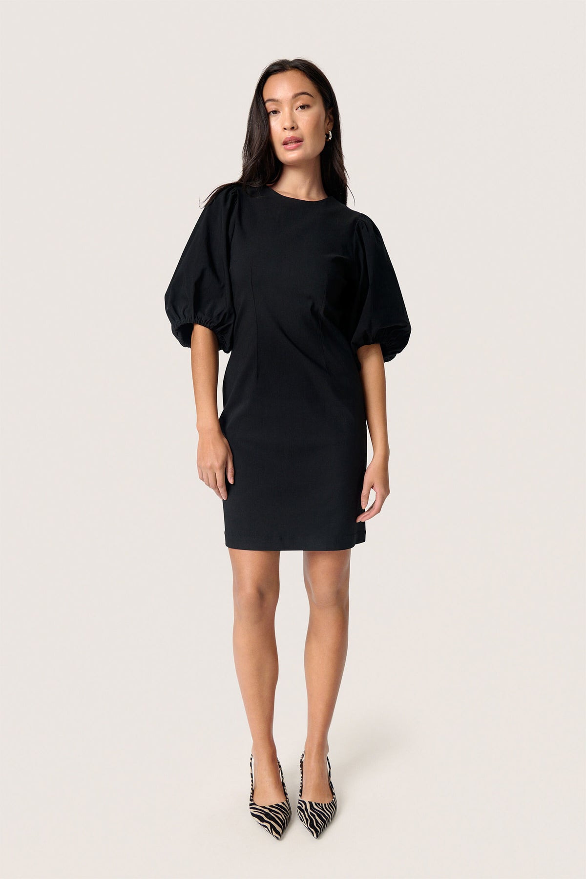 SLZazu Dolore Dress SS Black - 30408370