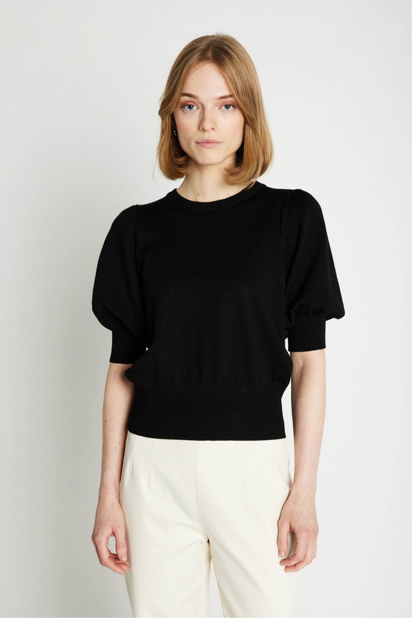 7493 Softy Sorrel knit 20 Black - RDF201