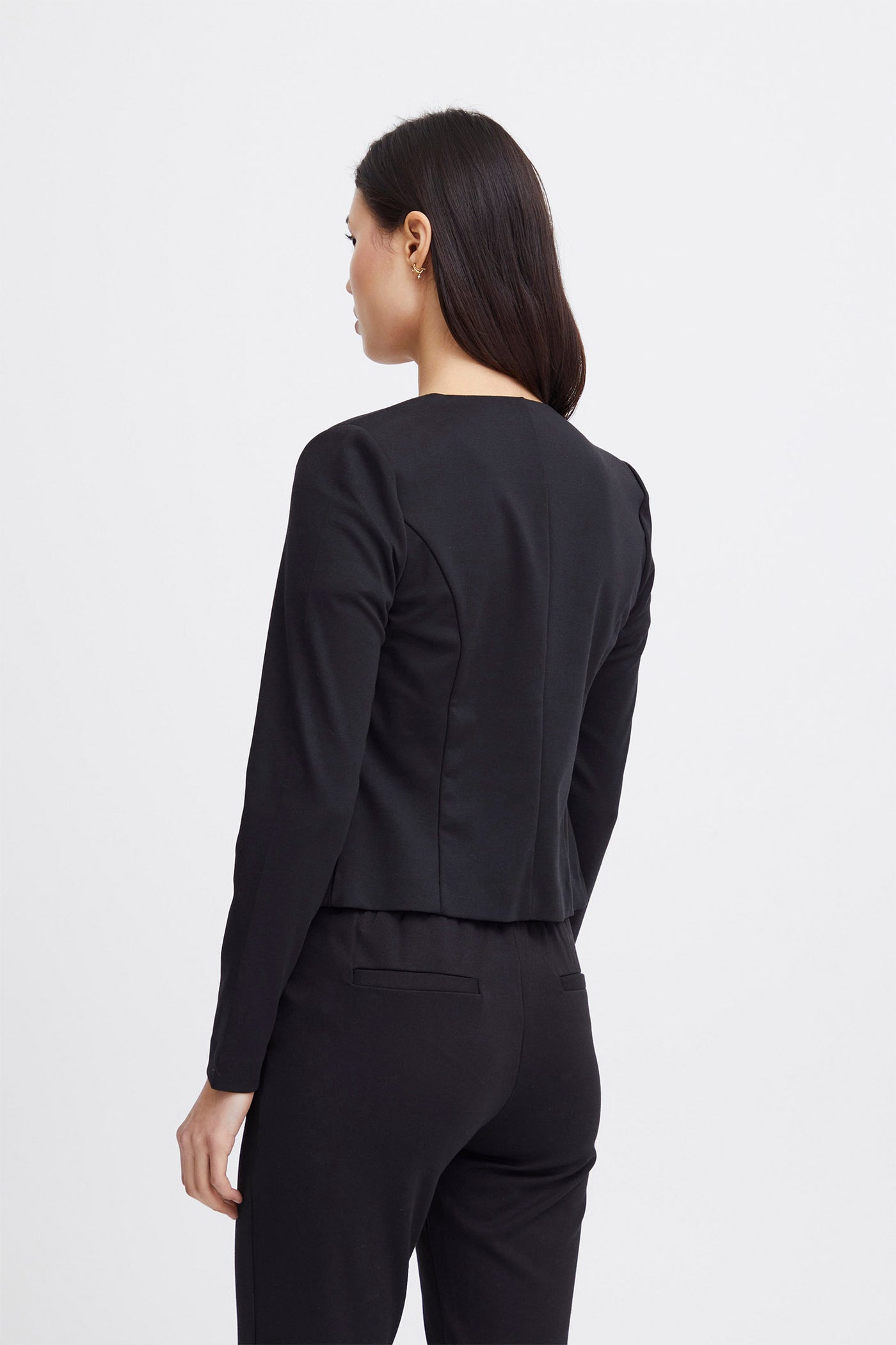 163709Black